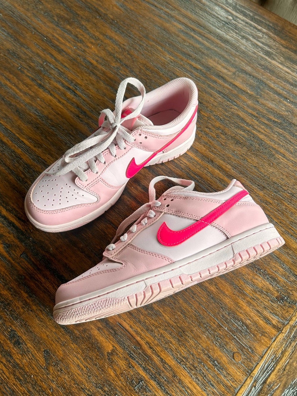 Nike Dunk Low Triple Pink sneakers Size 7 Women’s